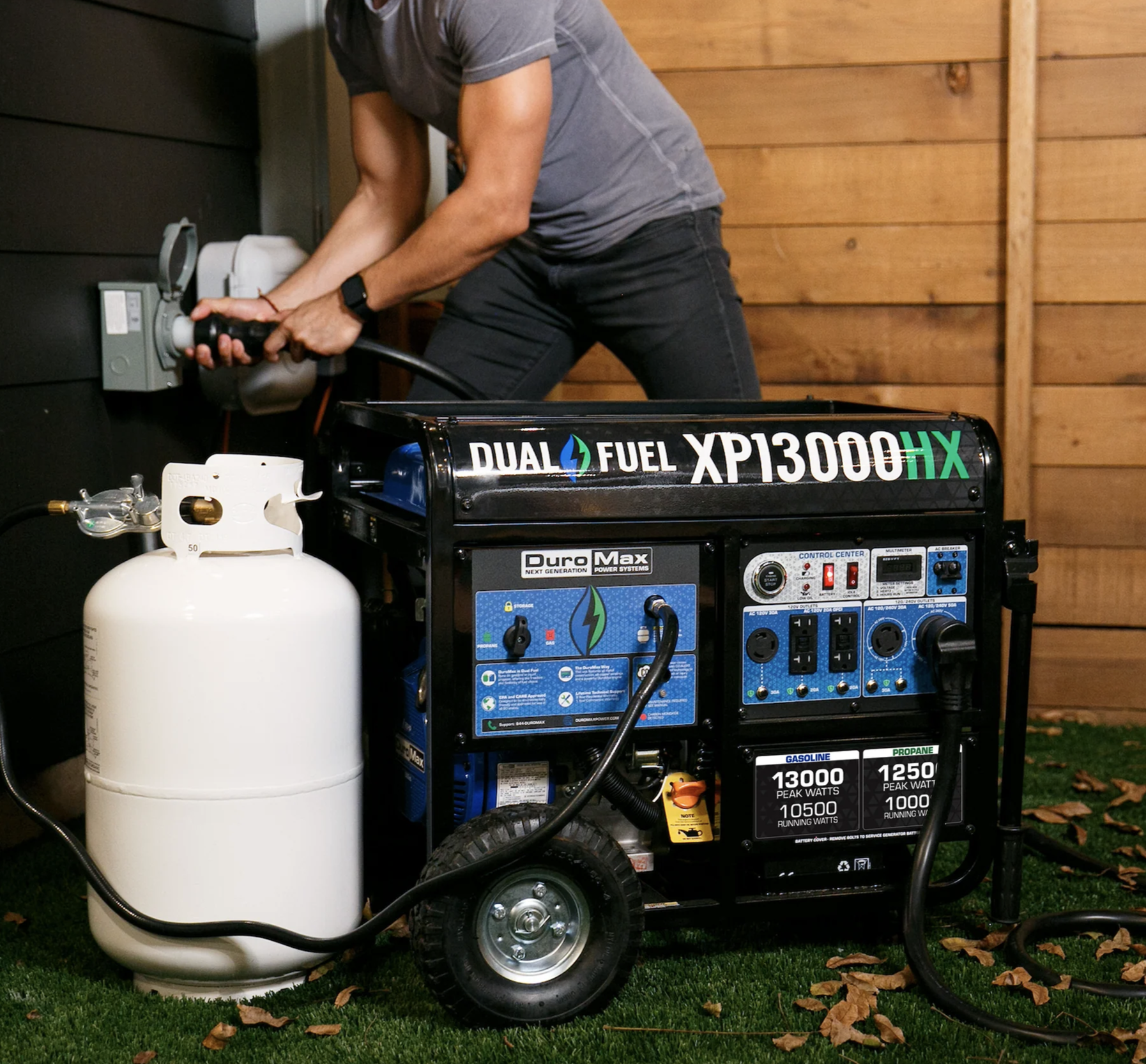 DuroMax Dual Fuel Portable Generator - XP13000EH 13,000-Watt 2 DuroMax Dual Fuel Portable Generator - XP13000EH 13,000-Watt - Image 2